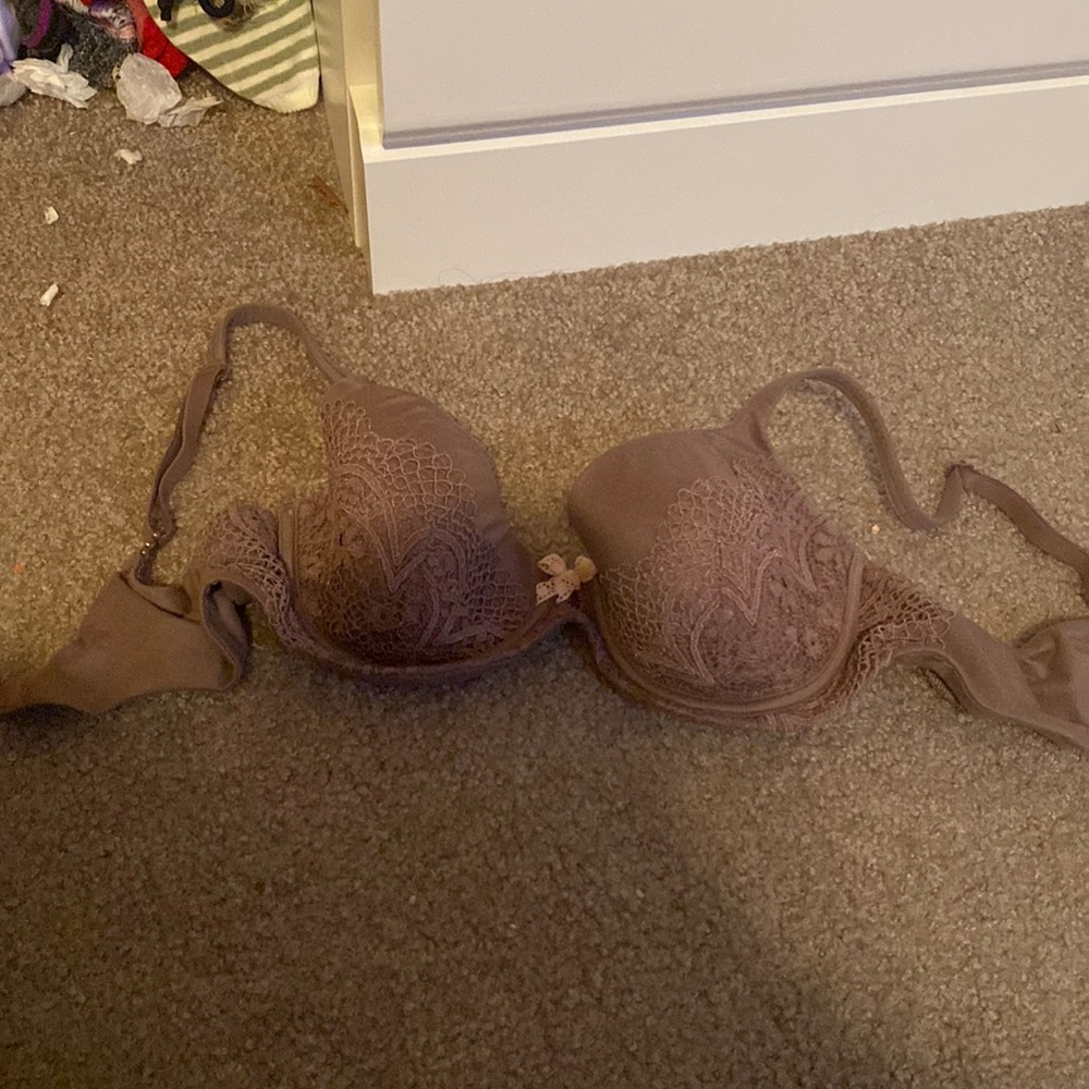 Victoria’s secret bra
